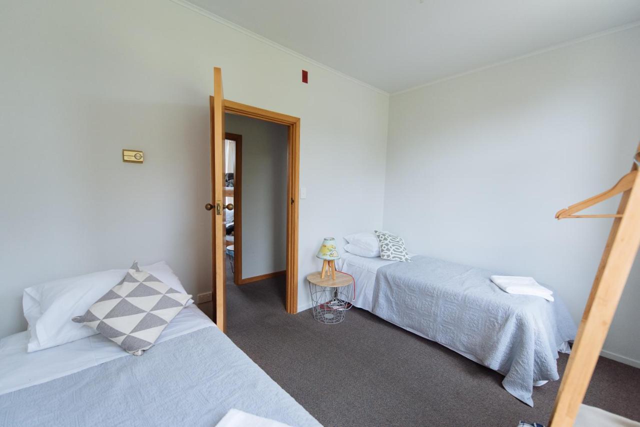 Koru Flat Apartment Pounawea Екстериор снимка